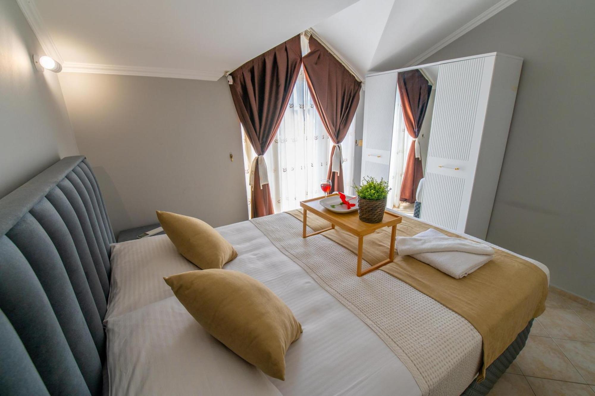Sunset Beach Villas And Apartments Fethiye Exteriér fotografie