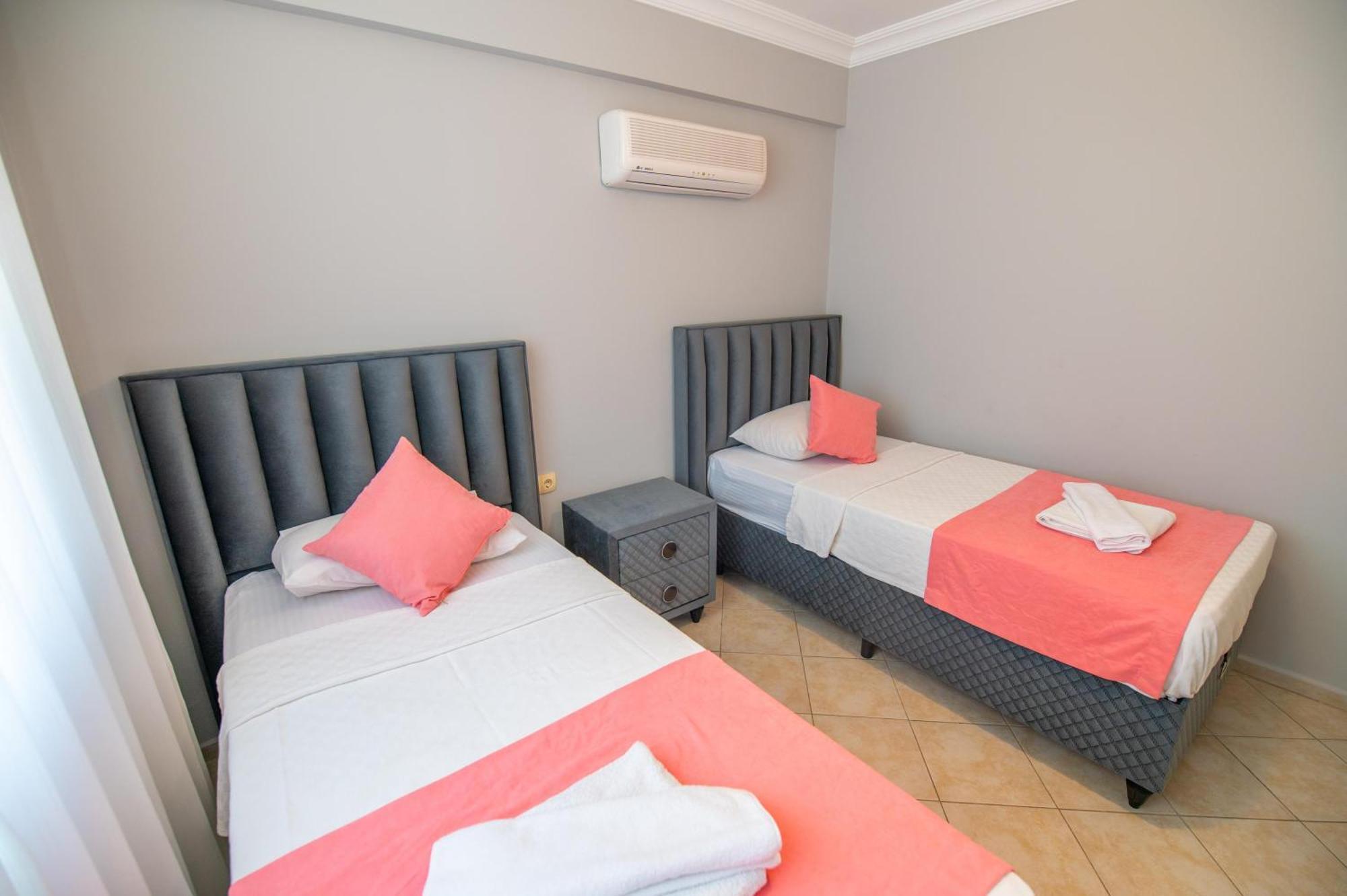 Sunset Beach Villas And Apartments Fethiye Exteriér fotografie